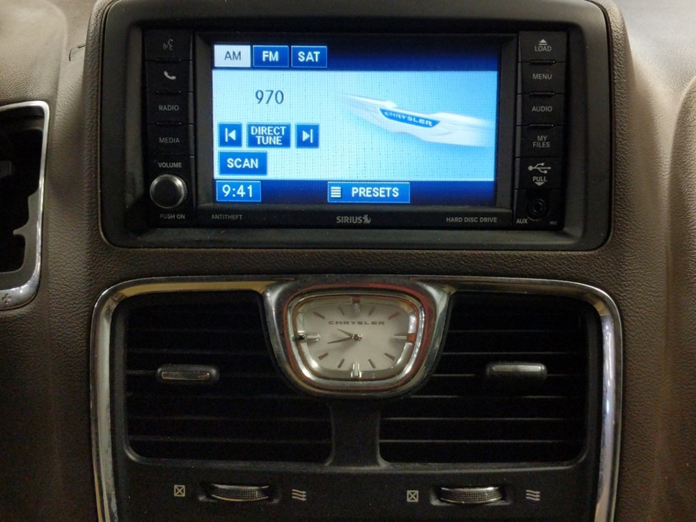 2012 Chrysler Town and Country - Stereo Package