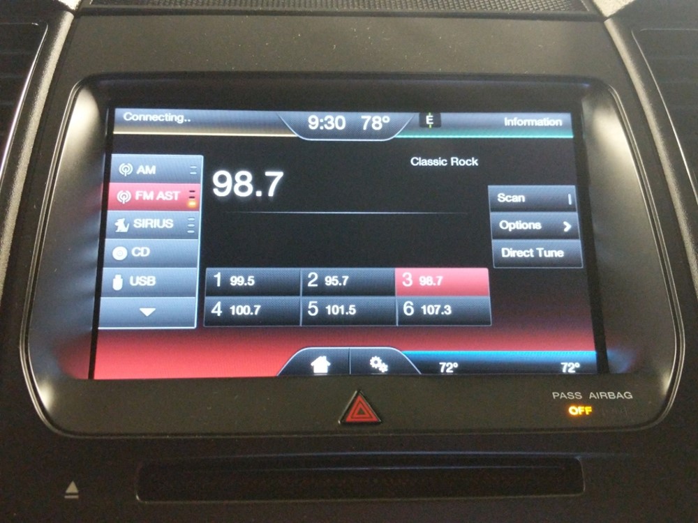 2013 Ford Taurus - Stereo Package