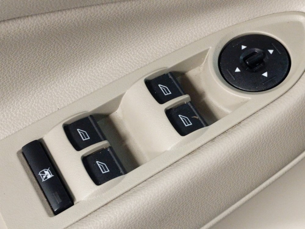 2017 Ford Escape - Driver Power Windows/Lock Control