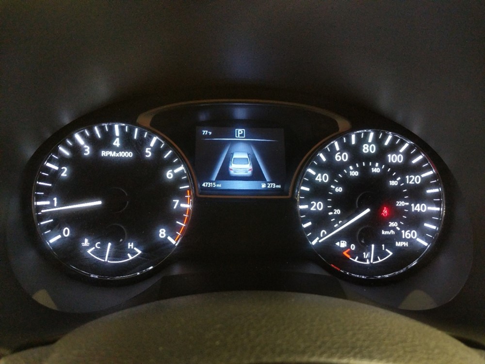 2017 Nissan Altima - Odometer Close Up