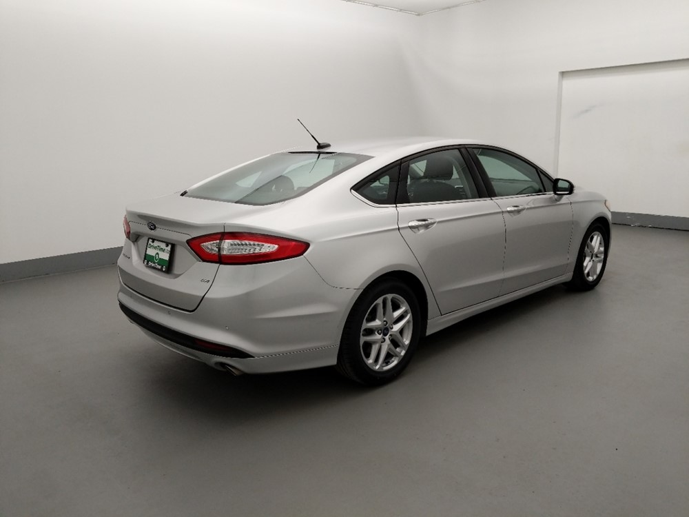 2016 Ford Fusion - Passenger Rear Side