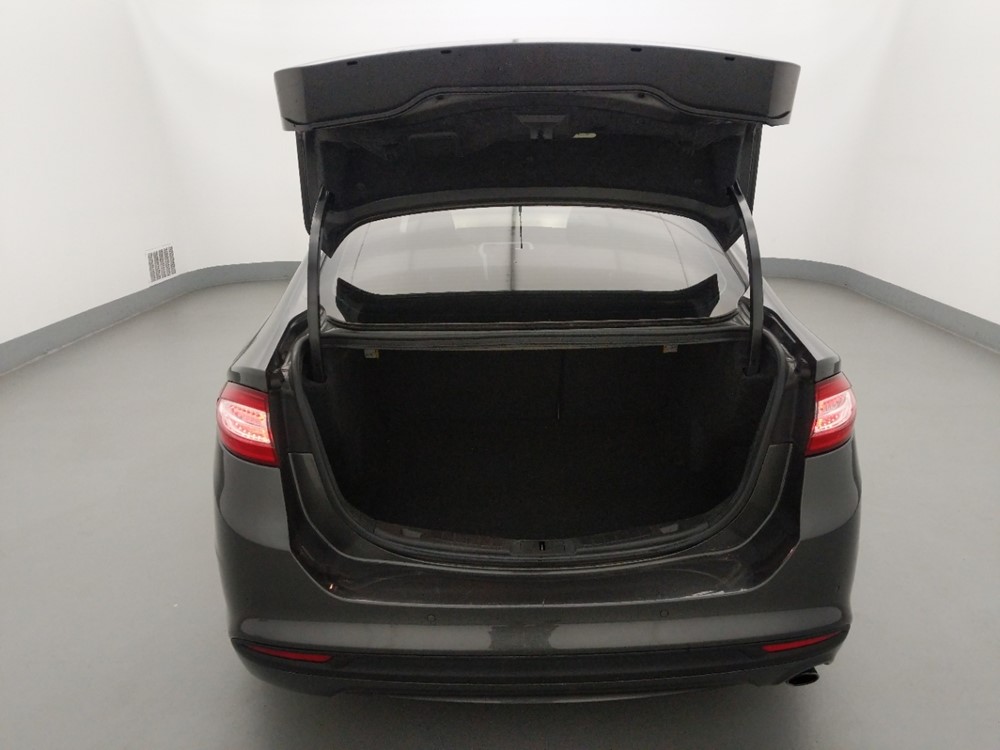 2016 Ford Fusion - Trunk