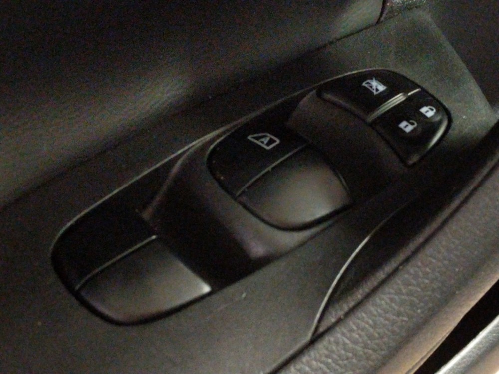 2017 Nissan Altima - Driver Power Windows/Lock Control