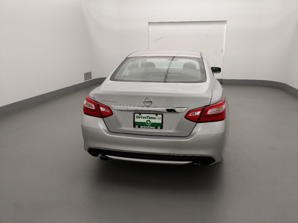 2017 Nissan Altima - Passenger Rear Trunk