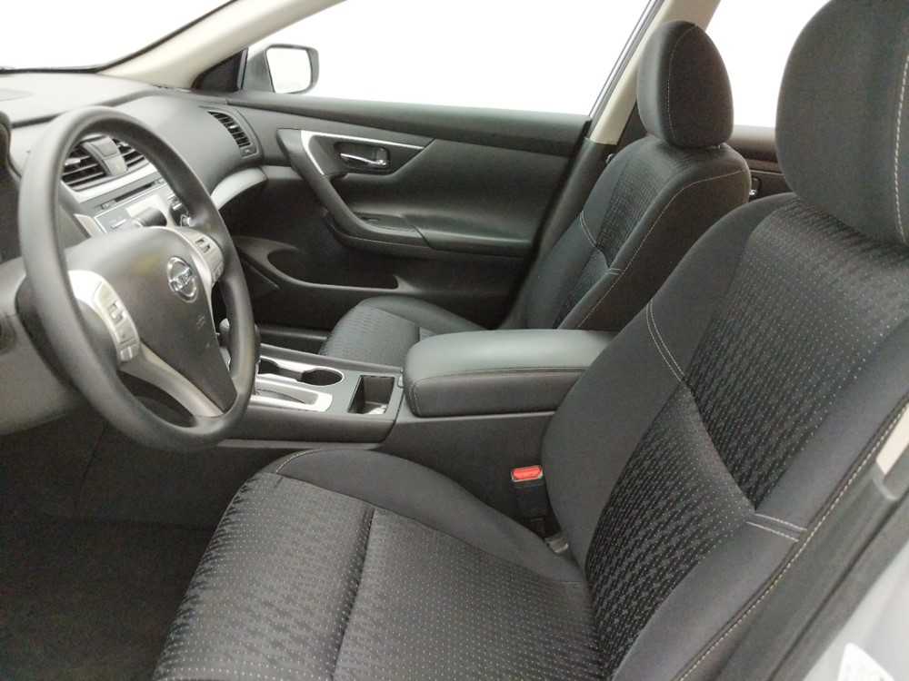 2017 Nissan Altima - Driver Front Seat