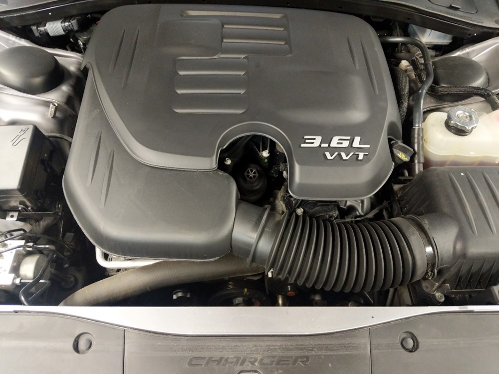 2017 Dodge Charger - Engine