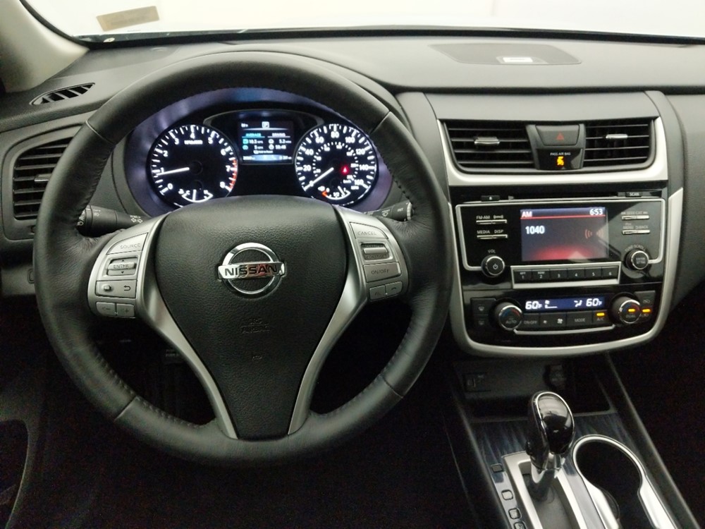 2018 Nissan Altima - Driver Dash