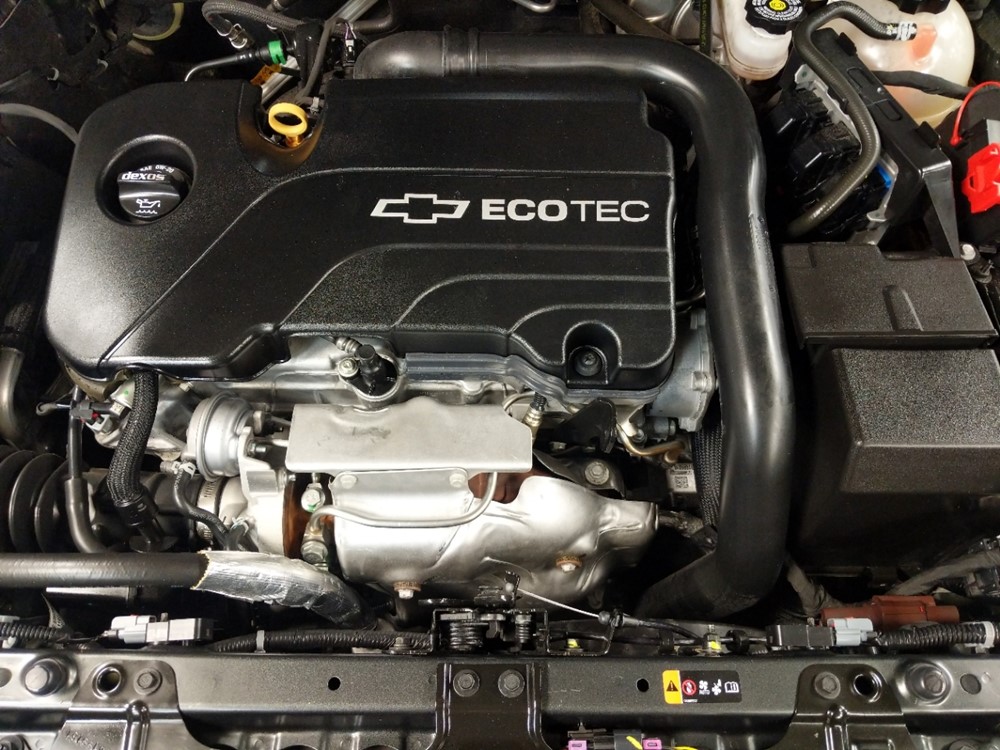 2018 Chevrolet Malibu - Engine