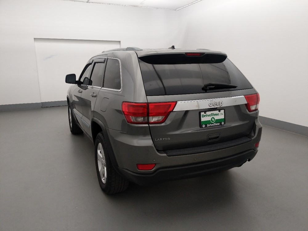 2011 Jeep Grand Cherokee - Driver Rear Bumper