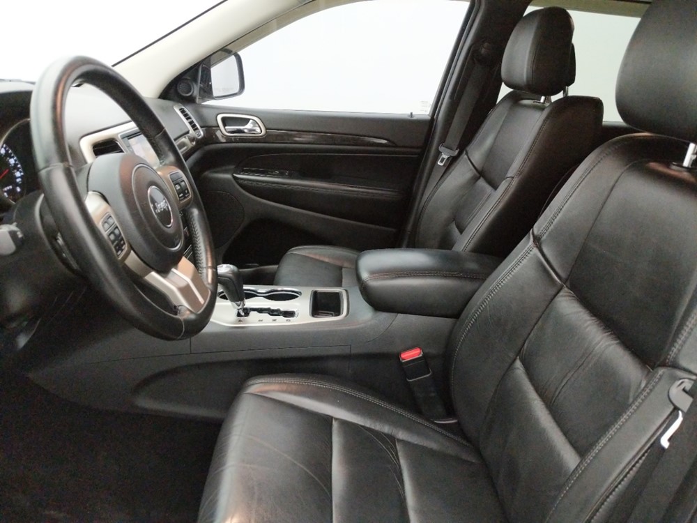 2011 Jeep Grand Cherokee - Driver Front Seat