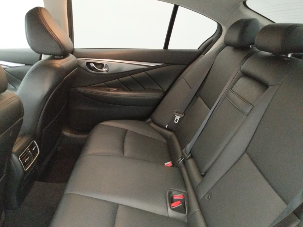 2015 INFINITI Q50 - Driver Rear Seat