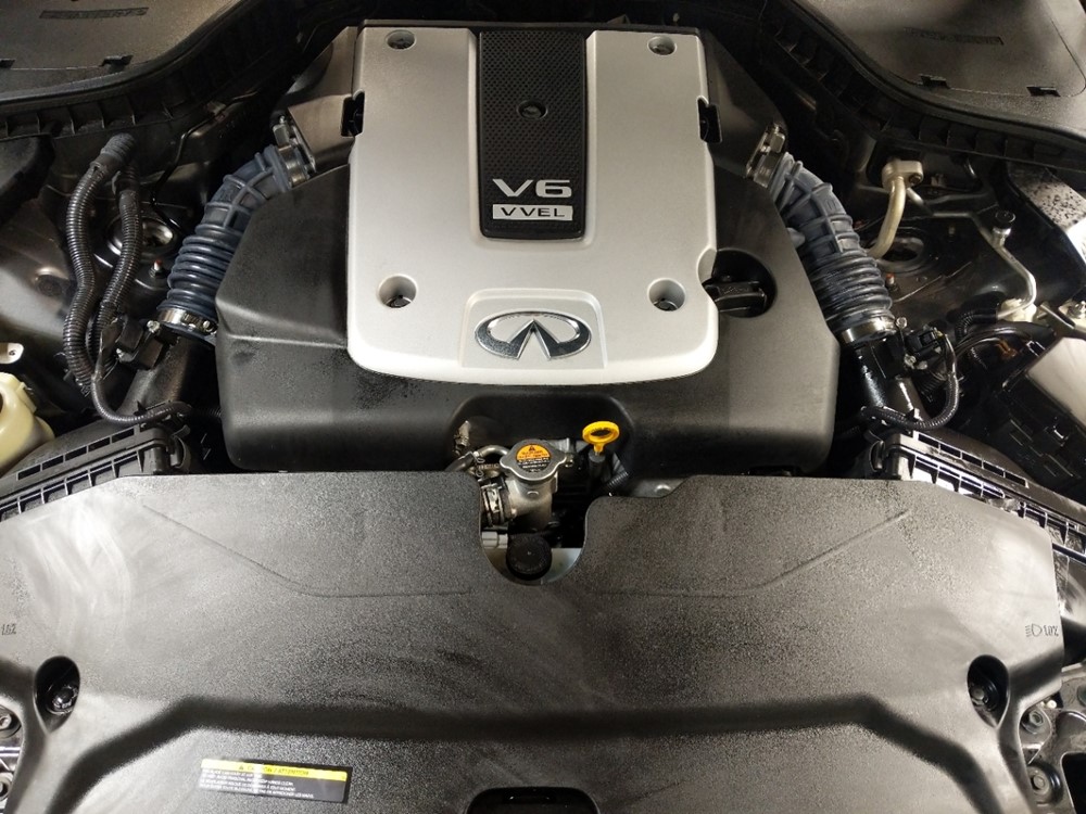 2015 INFINITI Q50 - Engine