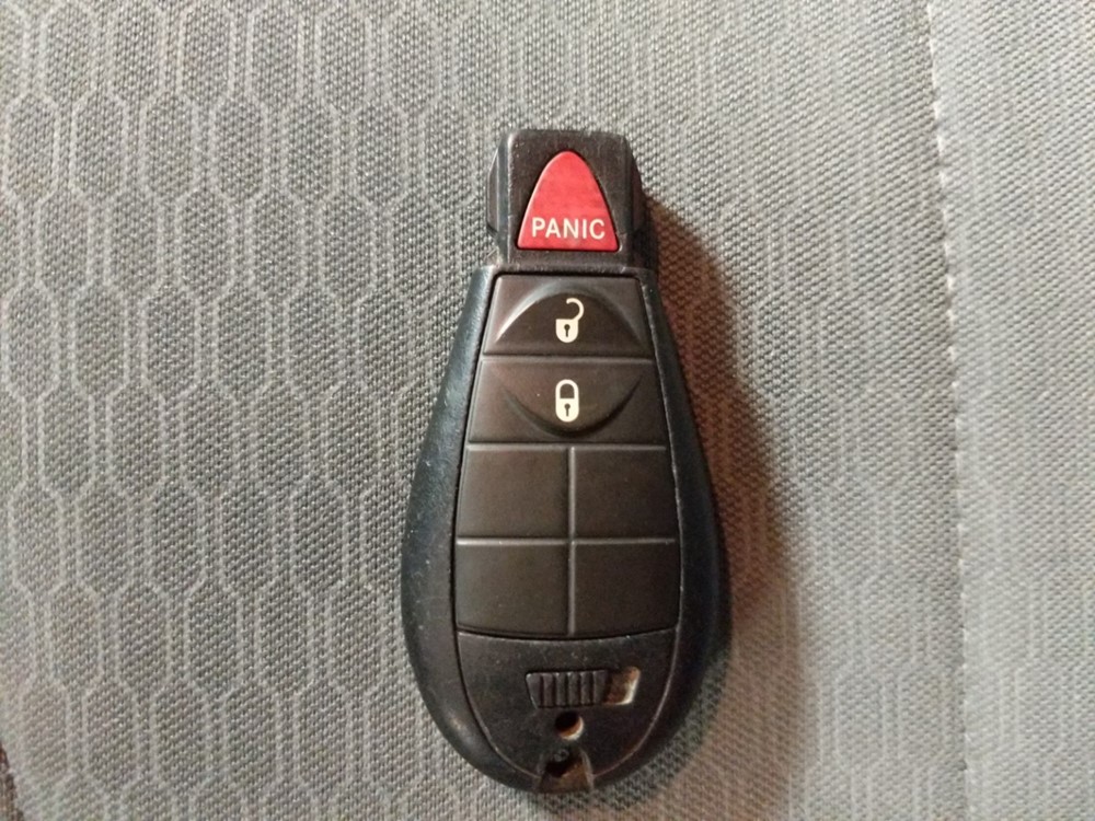 2016 Dodge Ram 1500 - Keys