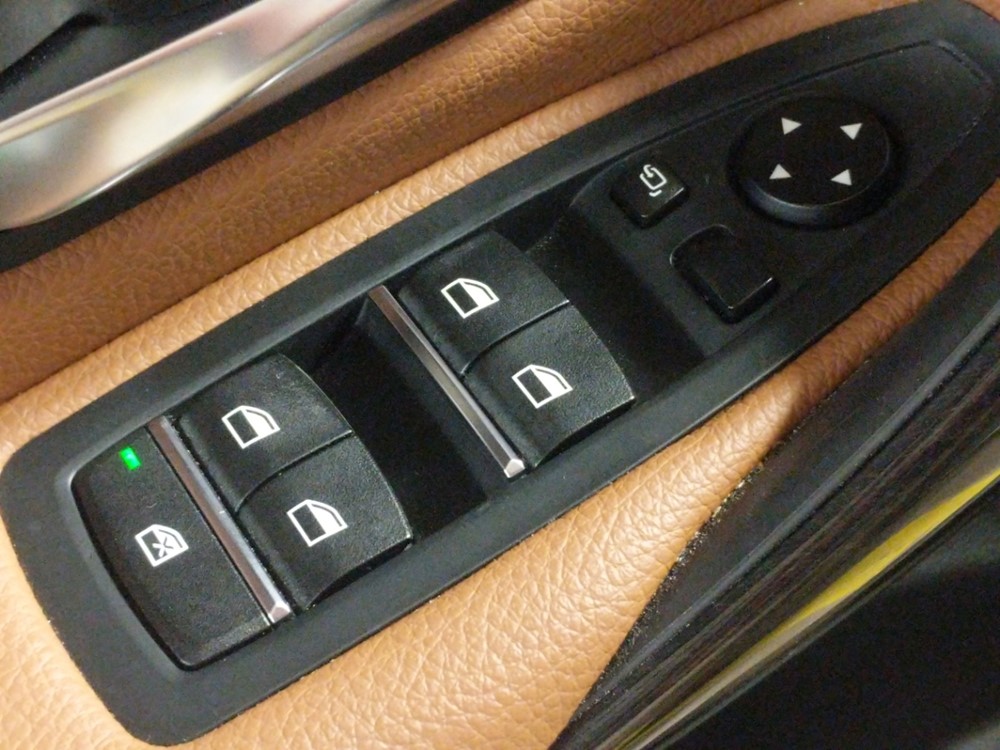 2017 BMW 330i - Driver Power Windows/Lock Control