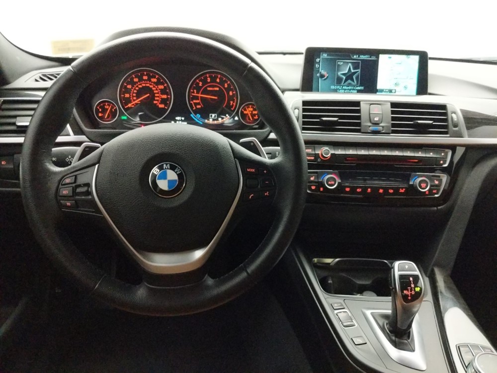 2017 BMW 330i - Driver Dash