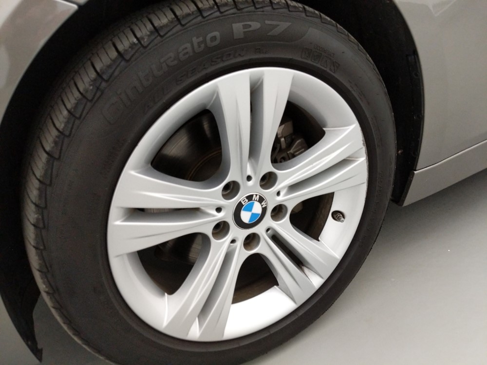 2017 BMW 330i - Wheel