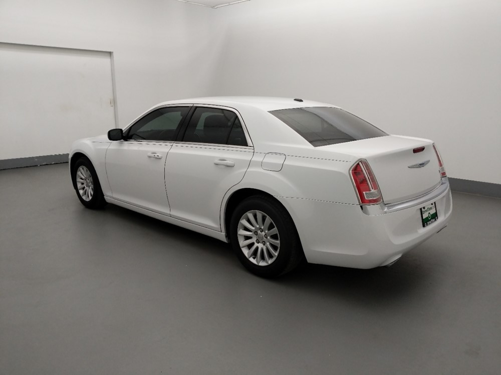 2014 Chrysler 300 - Driver Rear Side
