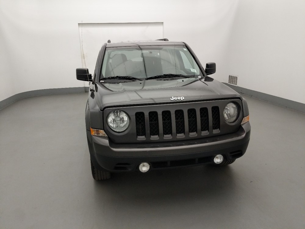 2016 Jeep Patriot - Passenger Front Hood