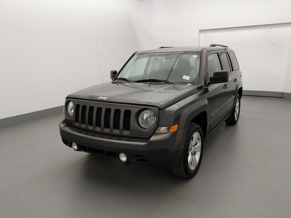 2016 Jeep Patriot - Driver Front Bumper