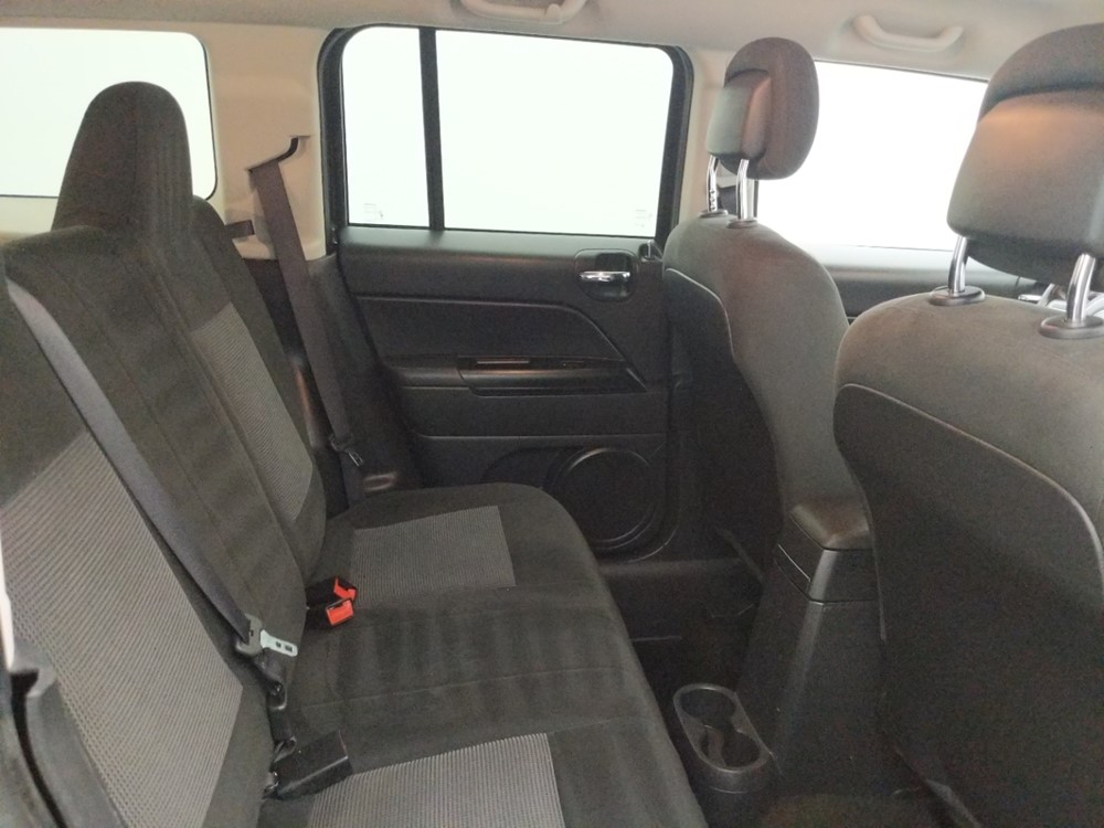 2016 Jeep Patriot - Passenger Rear Seat