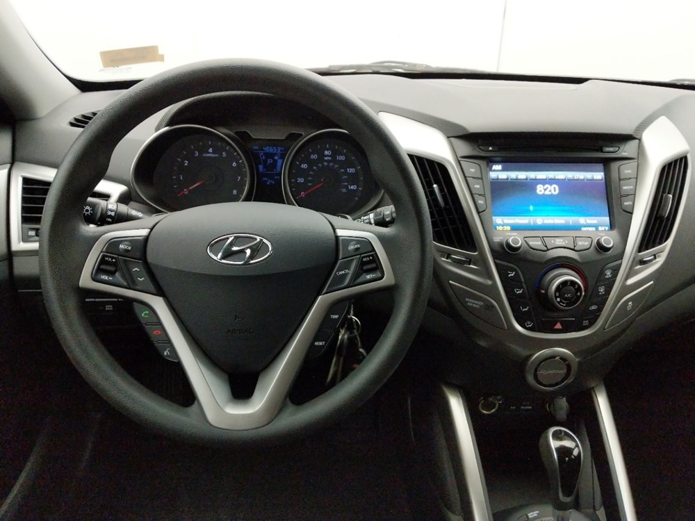 2014 Hyundai Veloster - Driver Dash