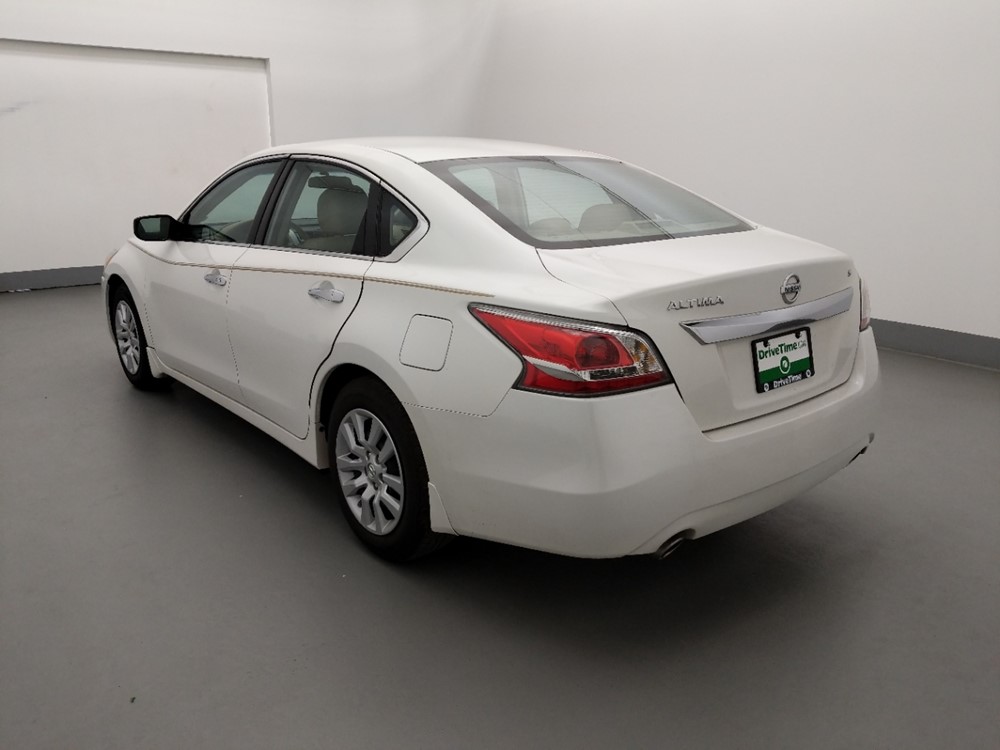 2015 Nissan Altima - Driver Rear Bumper