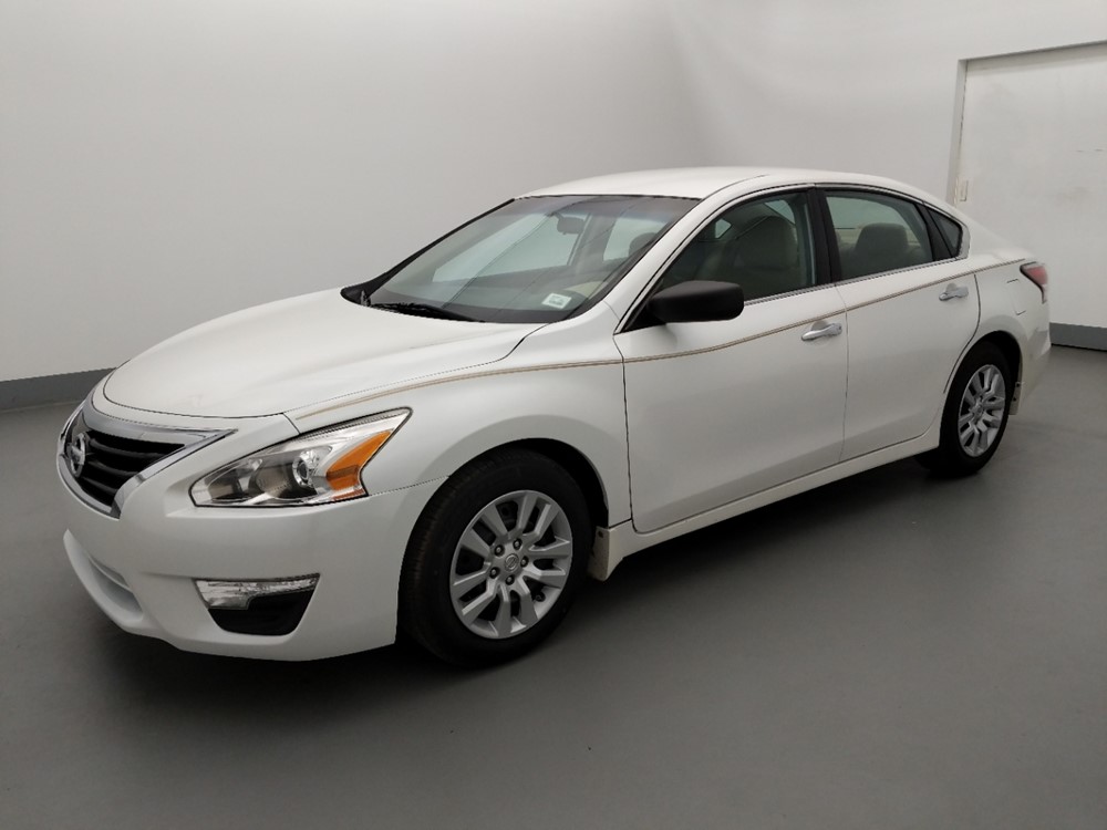 2015 Nissan Altima - Driver Front Side