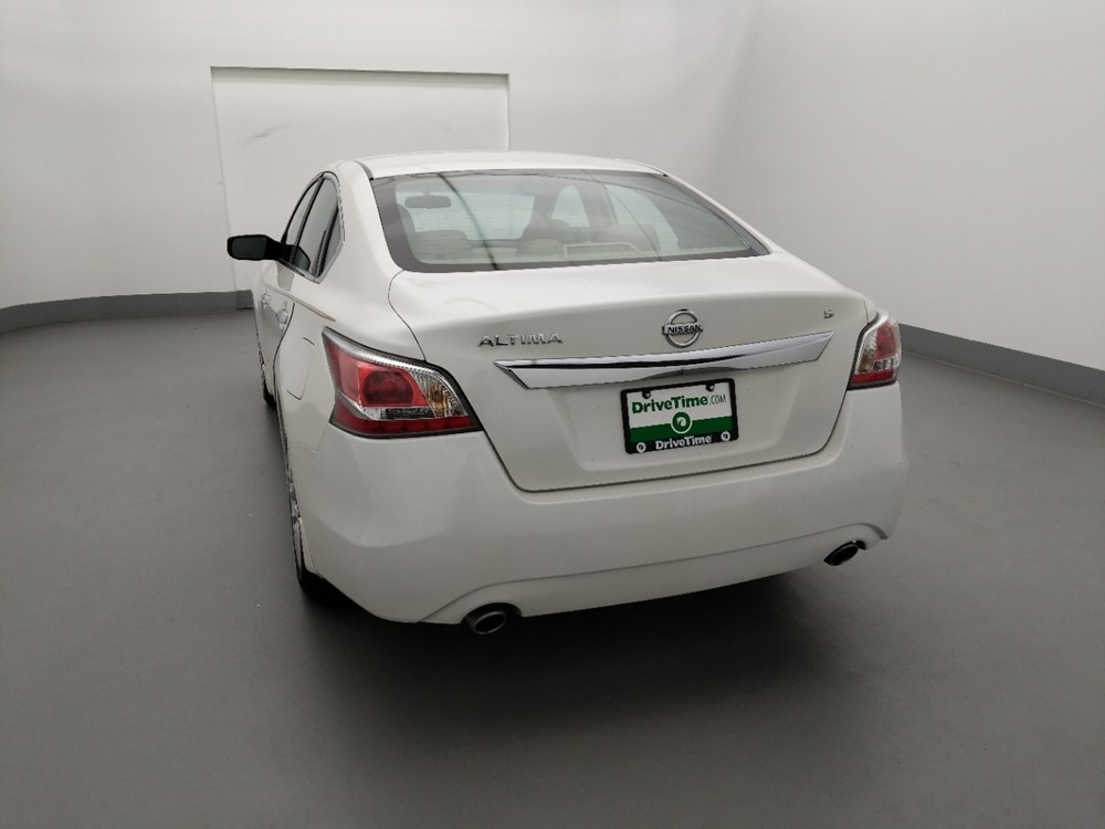 2015 Nissan Altima - Driver Rear Trunk