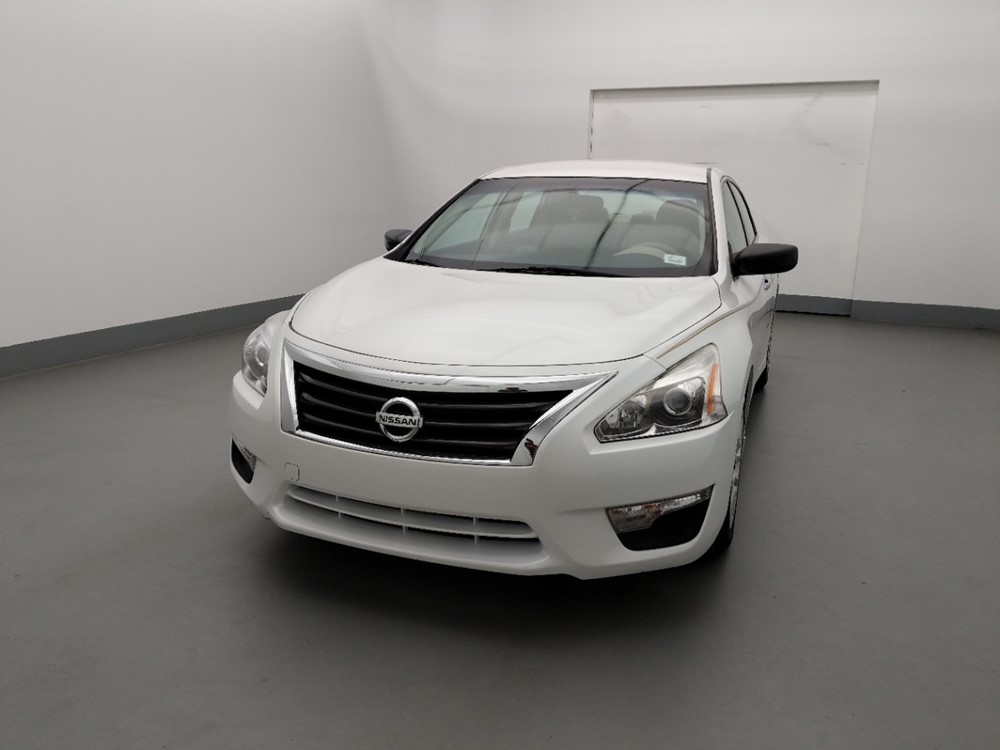 2015 Nissan Altima - Driver Front Hood