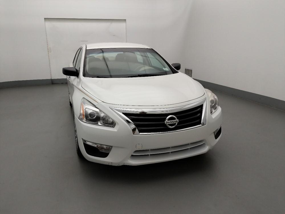2015 Nissan Altima - Passenger Front Hood