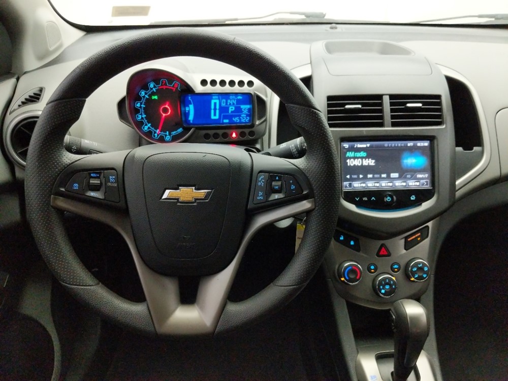 2014 Chevrolet Sonic - Driver Dash