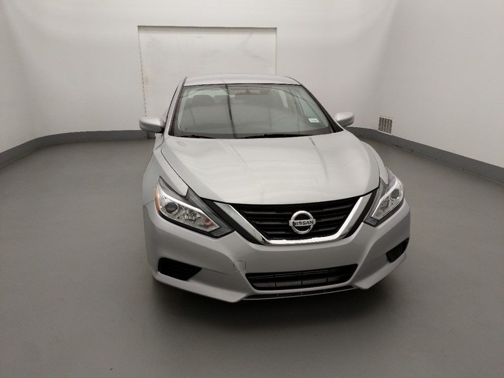 2017 Nissan Altima - Passenger Front Hood