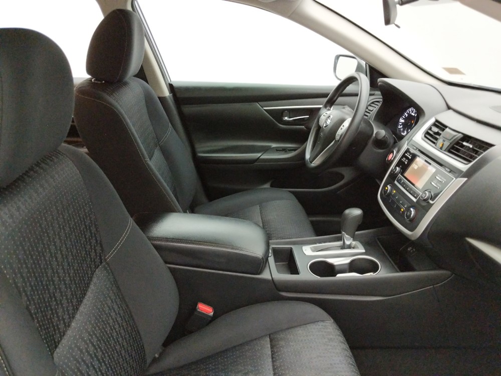 2017 Nissan Altima - Passenger Front Seat