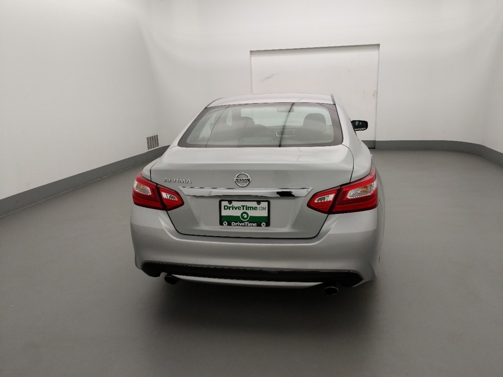 2017 Nissan Altima - Passenger Rear Trunk
