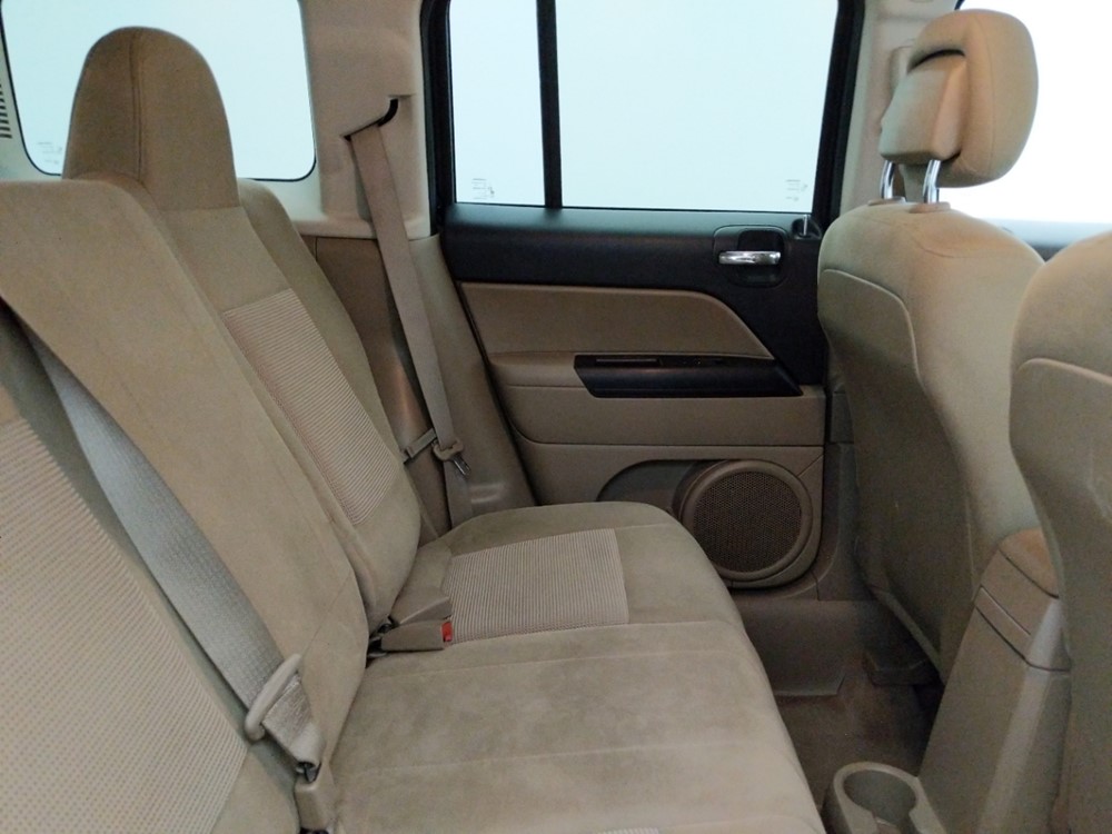 2014 Jeep Patriot - Passenger Rear Seat