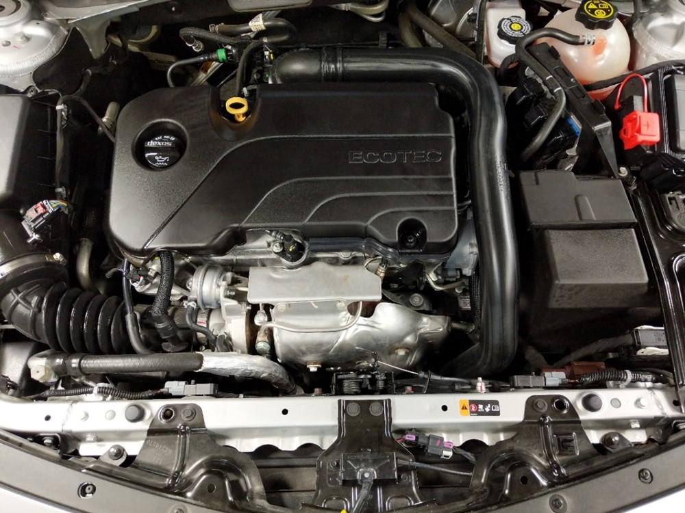2018 Chevrolet Malibu - Engine