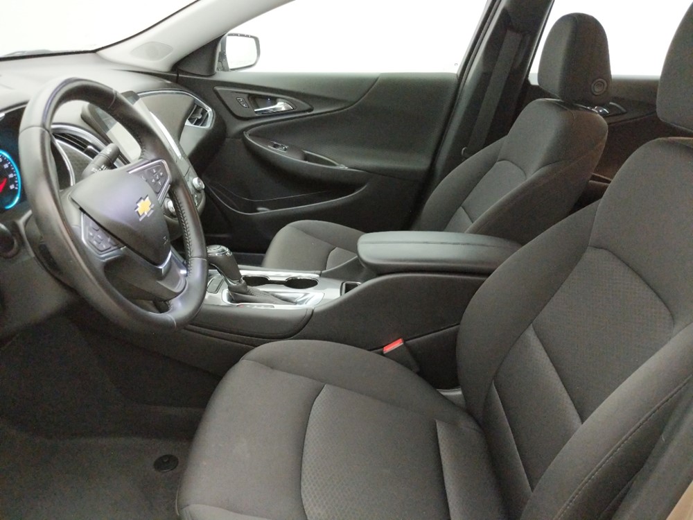2018 Chevrolet Malibu - Driver Front Seat