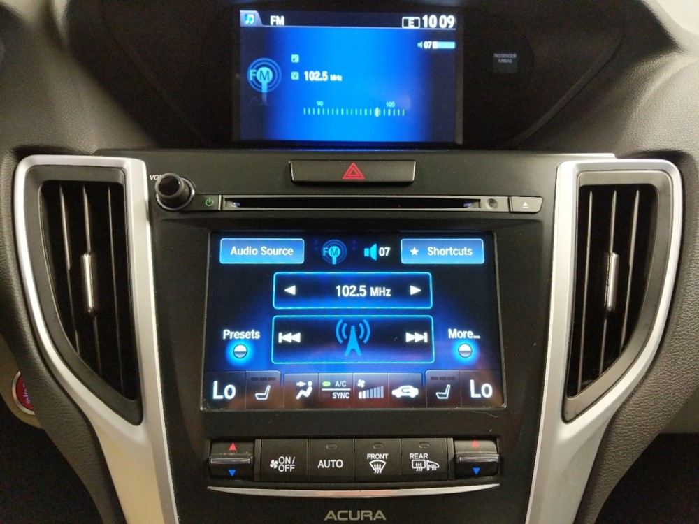 2017 Acura TLX - Stereo Package