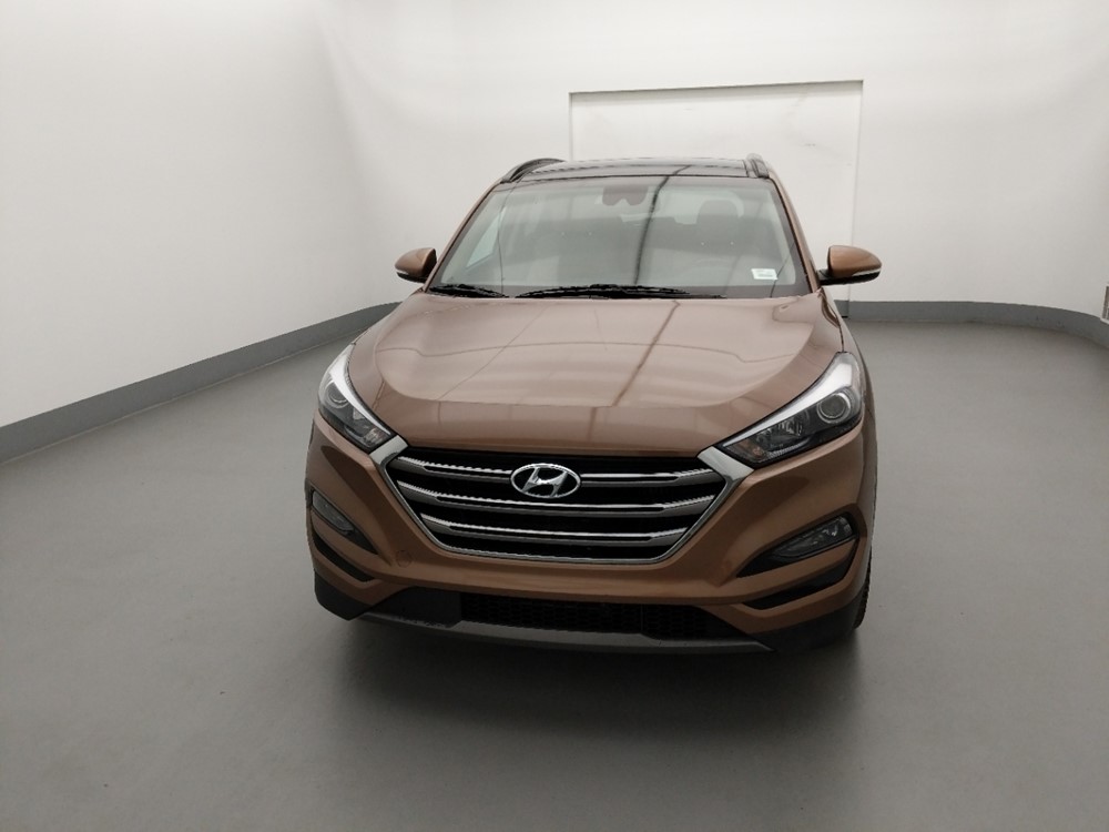 2016 Hyundai Tucson - Driver Front Hood