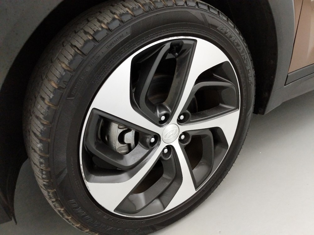 2016 Hyundai Tucson - Wheel
