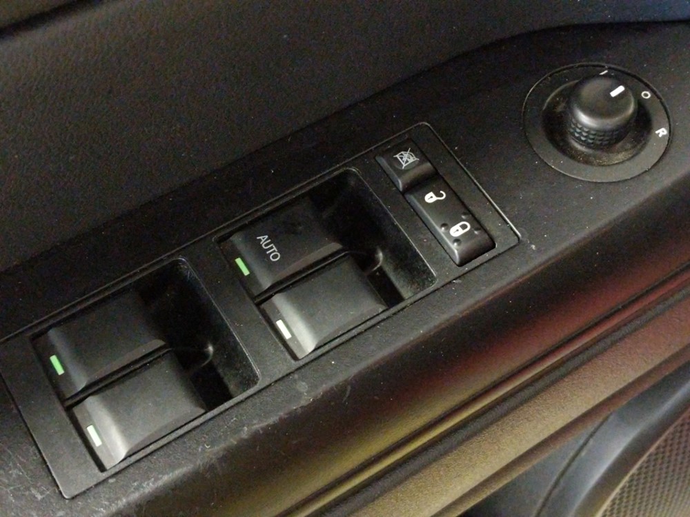 2014 Jeep Patriot - Driver Power Windows/Lock Control
