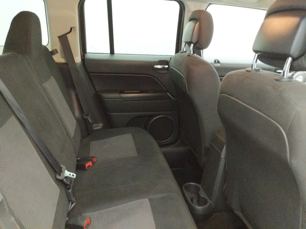 2014 Jeep Patriot - Passenger Rear Seat