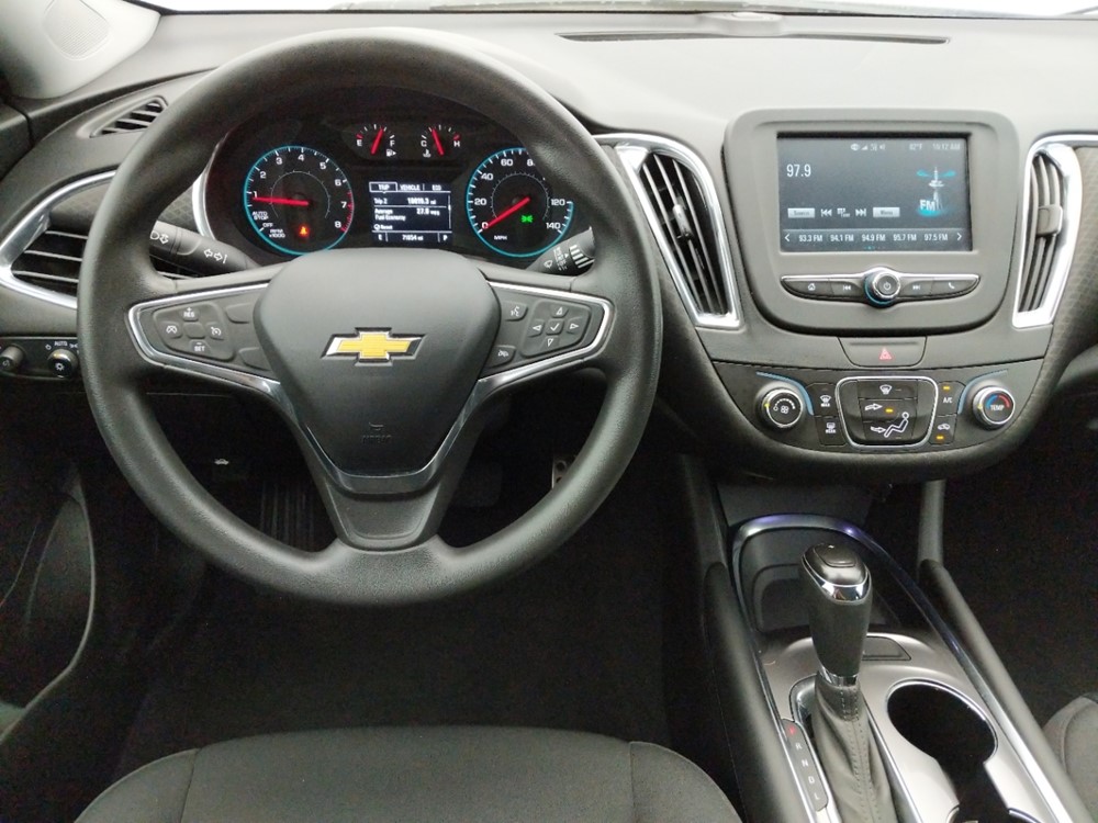 2017 Chevrolet Malibu - Driver Dash