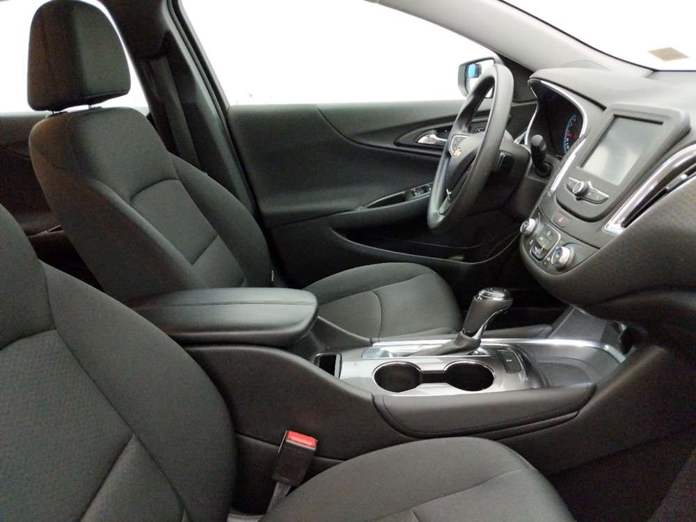 2017 Chevrolet Malibu - Passenger Front Seat