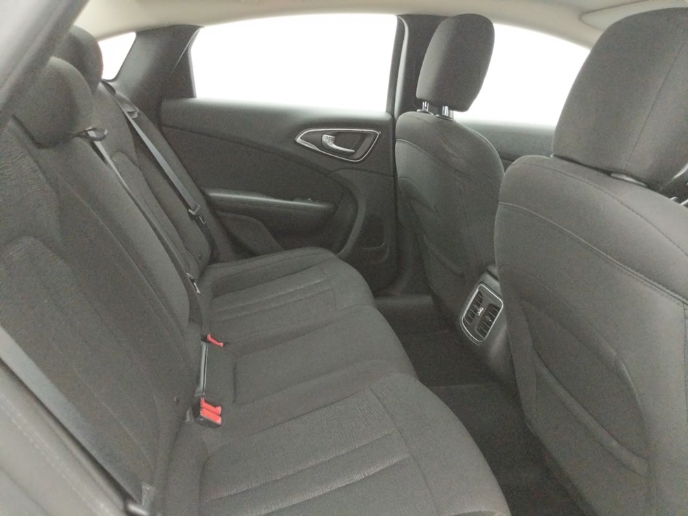 2016 Chrysler 200 - Passenger Rear Seat