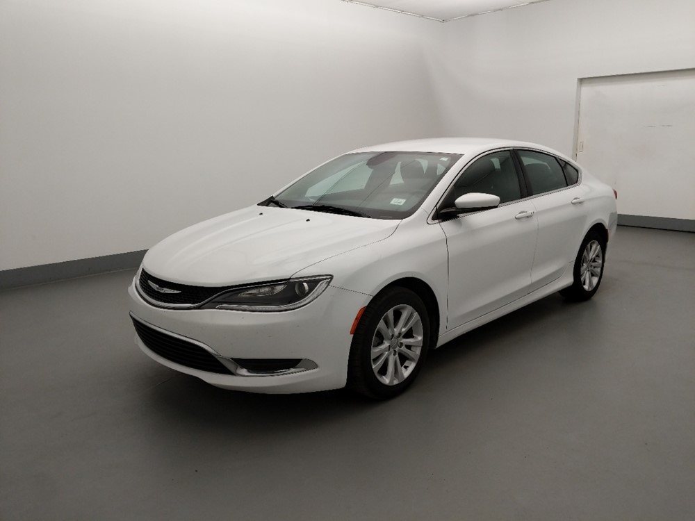 2016 Chrysler 200 - Driver Front Side