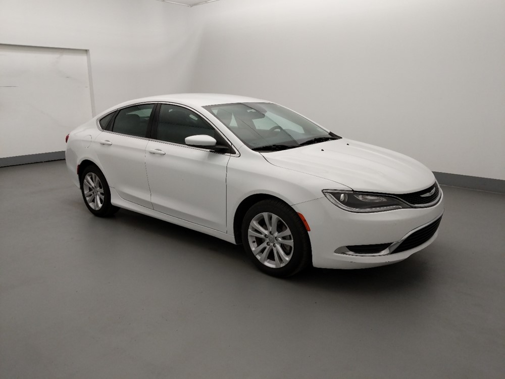 2016 Chrysler 200 - Passenger Front Side