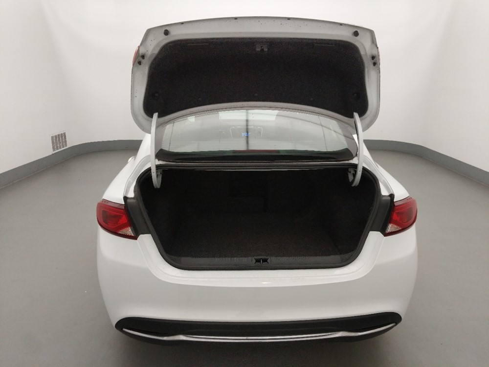2016 Chrysler 200 - Trunk