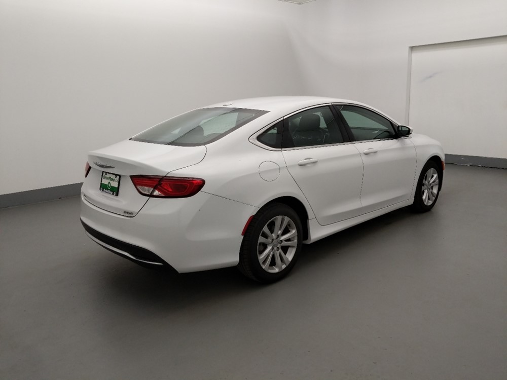2016 Chrysler 200 - Passenger Rear Side