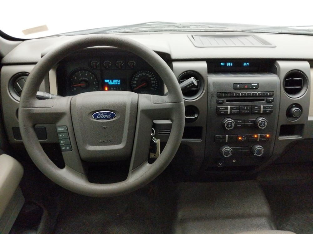 2010 Ford F-150 - Driver Dash